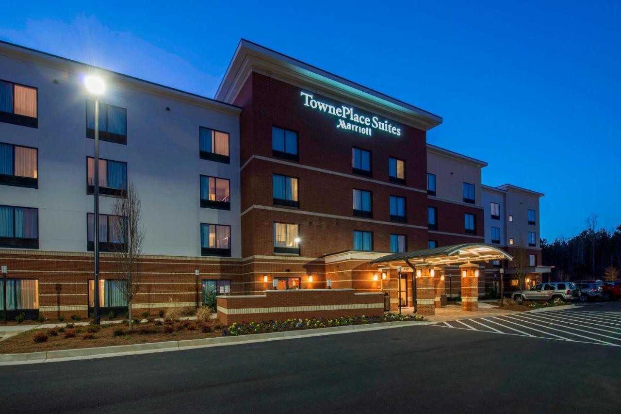 Towneplace Suites By Marriott Ньюнен Экстерьер фото